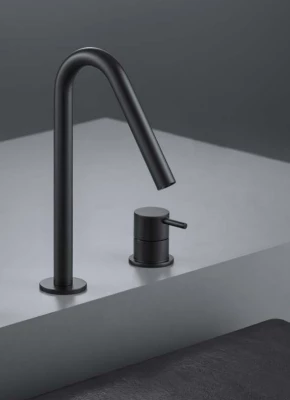 Robinetul de baie Waterevolution Flow cu 2 orificii, de culoare neagră mată, cu un mic jet de 120mm, cod T1121VPR.