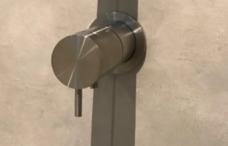 Waterevolution Flow termostat de duș încastrat din oțel inoxidabil masiv cu rozetă rotundă T142TBIE 1208816582