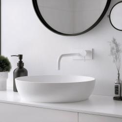 Robinetele de baie Waterrevolution Flow incorporate cu placă de acoperire, de culoare alb mat, cu gură de scurgere de 15 cm, modelul T1161BBR-15.