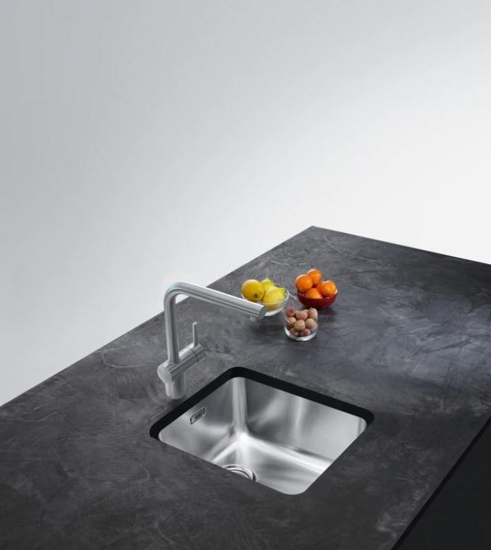 Franke Atlas Neo Robinet de bucătărie din oțel inoxidabil masiv cu duză pivontantă 115.0521.435