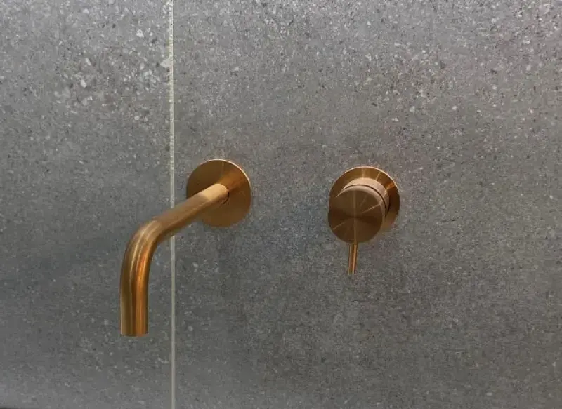 Waterevolution Flow Robinet de chiuvetă încastrat PVD cupru periat cu gura de scurgere de 21 cm T116BCPE-21