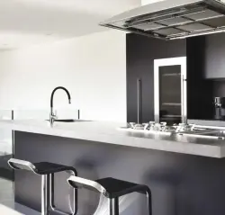 DEMM Robinet de bucătărie cu duză pivotantă crom/negru 1208947023