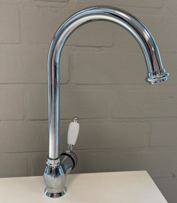 PB Clasic Robinet de bucătărie cu o singură pârghie și duză pivotantă 200 mm crom 1208953113