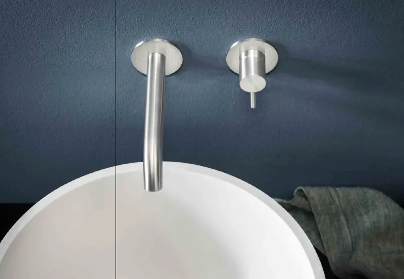 SB Round 316 robinet de lavabo encastré en laiton brossé PVD de 102 mm