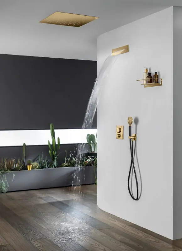 Duș de ploaie încorporat SB Square, 500x500 mm, din alamă periată PVD.