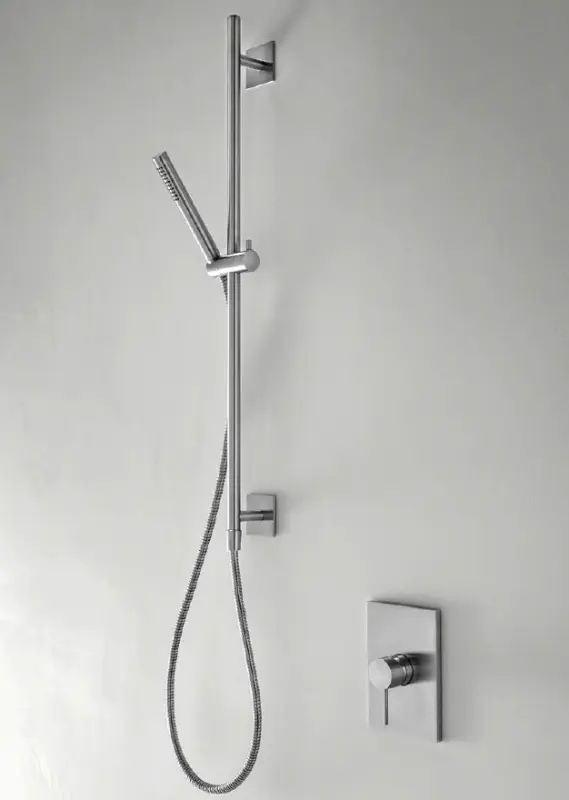 SB 316 Set de bara de dus cu duș manual și furtun de duș din oțel inoxidabil.