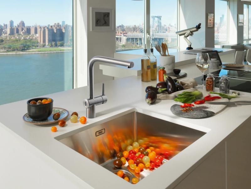 Franke Robinet de bucătărie cu senzor din oțel inoxidabil masiv Atlas Neo cu duză pivotantă inox 115.0625.489