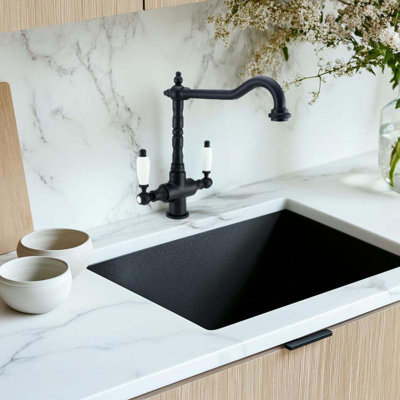 PB Nostalgic Robinet de bucătărie clasic rustic negru mat cu mânere albe 1208953912