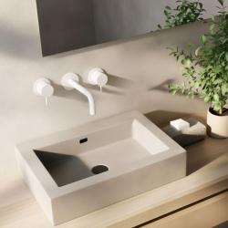 Cea mai bună traducere a textului dat în limba română ar fi: Robinet pentru chiuvetă încorporat cu 3 găuri, de la Waterevolution Flow, mat alb, cu ieșire de 10 cm, T1163FBR-10.