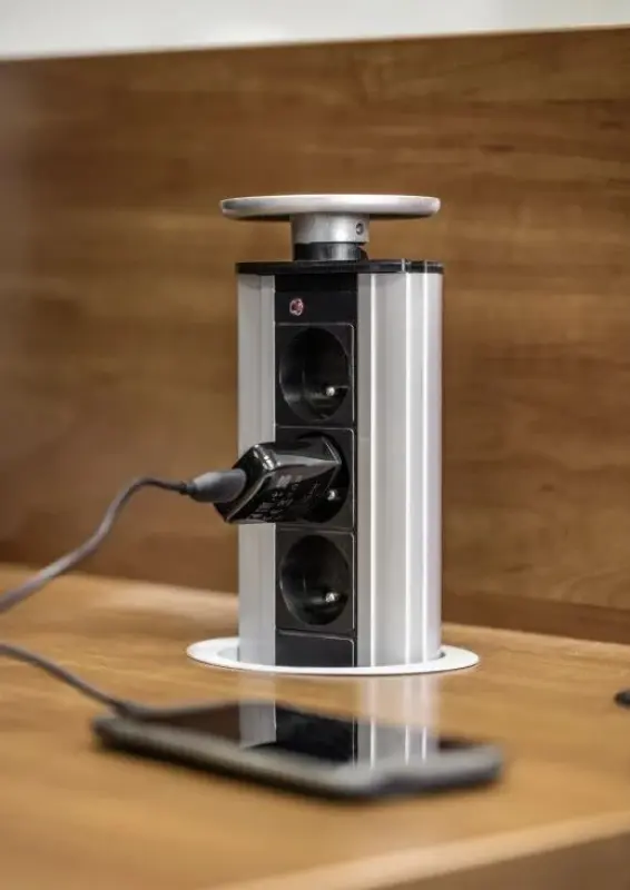 Indux Up & Down priză de pământ retractabilă argintie pentru bucătărie în blatul de lucru cu 3 prize 1208957410