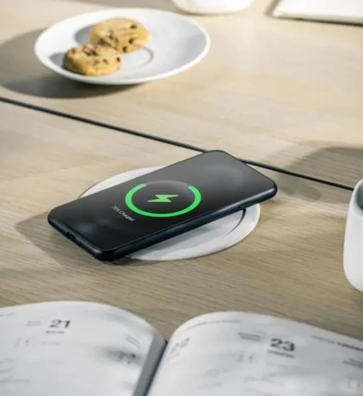 Priza de bucătărie subterană Indux Push cu îngropare la nivelul blatului, culoare neagră, cu 4 prize, 2 x USB, 2 x RJ45 și încărcare wireless 1208957420.