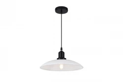 Decorațiunea pentru tavan Horizon, cu un design industrial în culoare alb mat, costă 4499 lei.