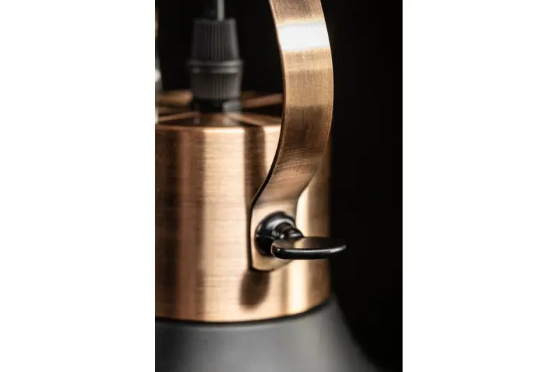 Lampă suspendată neagră din metal cu decor Mees, cu fixare pentru abajur în formă de lampă de petrol 2363.