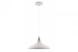 Decorațiunea Loret este un lămpadar alb atemporal cu diametrul de 34,8 cm, model 9844.