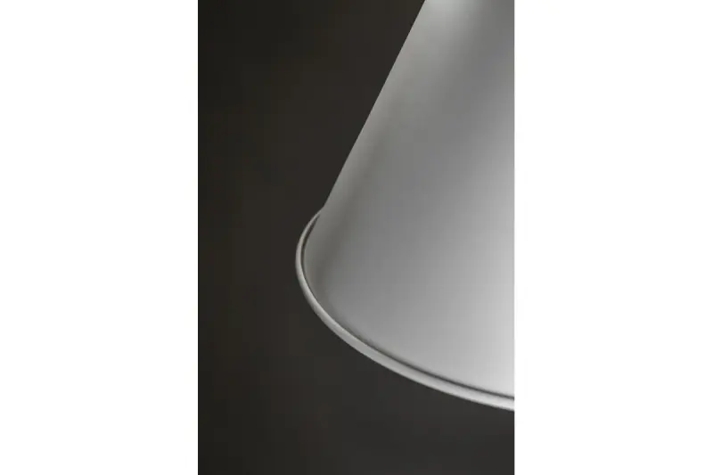 Decorațiuni Gianni, lustră albă elegantă cu diametrul de 22 cm, cod 8075.