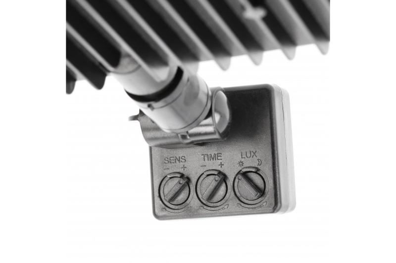 Proiector LED iNEXT cu senzor de mișcare 50W 4000lm, PF>0,9, RA>80, IP65, 120°, 6400K, corp negru 1208962862