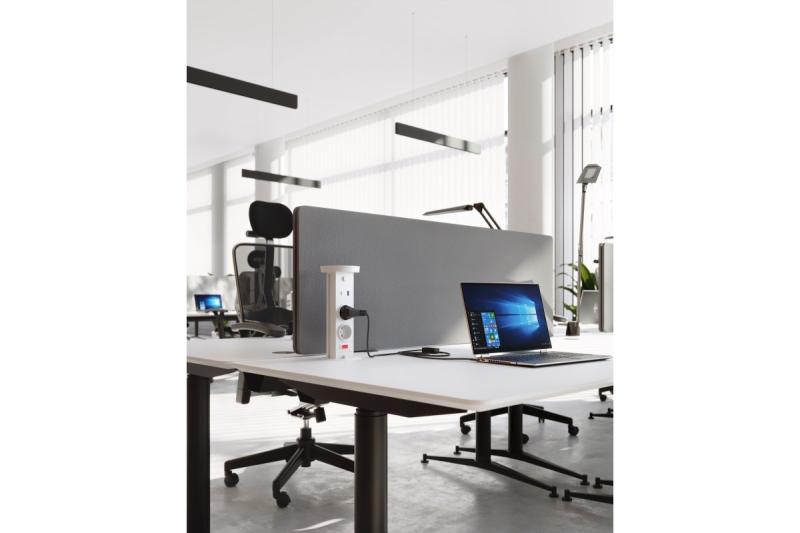 Decor Luminarul suspendat cu LED-uri VILANA 42W (30W+12W) 4000K RA>80 220-240VAC 48/120° UGR<19 120cm negru. 1208963237