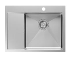 Aquadesign Clara Chiuvetă din Oțel Inoxidabil cu Bol pe partea Dreaptă 62x48cm Instalare pe Blat sau la Nivel cu Blatul cu Suport de Uscare, Banc de Montare pentru Robinet și Dop din Oțel Ino