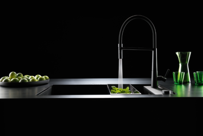 Franke Icon Monocomandă Baterie de Bucătărie cu Duș Flexibil, Negru 115.0690.598