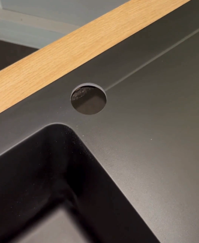 Set de fierăstraie de găurit din oțel carbon Hoegert, 14 piese.