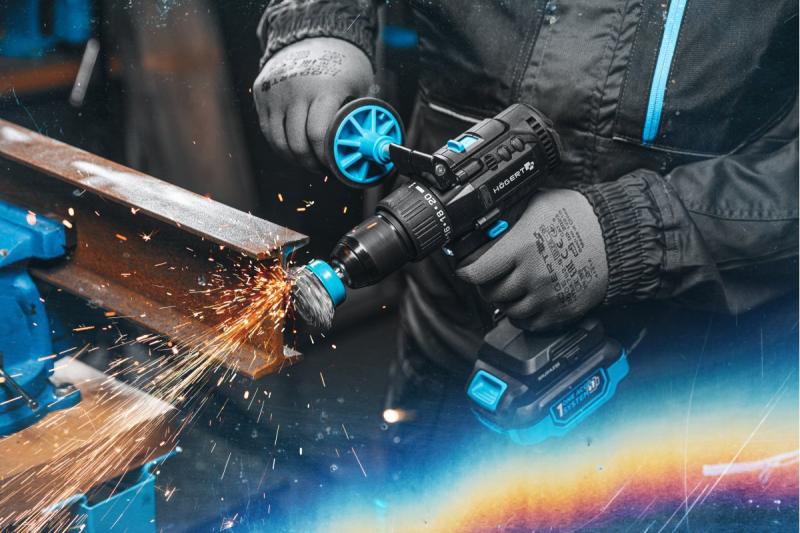 Högert Mașină de găurit cu acumulator fără perii 18V pentru cărămidă, piatră, lemn, metal și plastic.