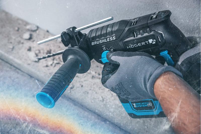 HÖGERT mașină de găurit cu percuție cu acumulator, fără perii, 18V, cu funcție de dăltuire.