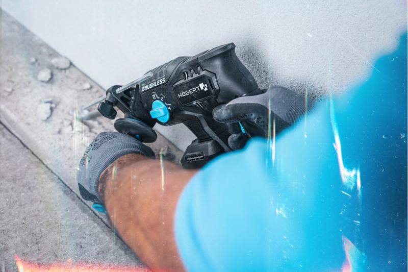 Set de mașină de găurit cu acumulator HÖGERT, 18V, OneAccuSystem, cu acumulator, încărcător în valiză