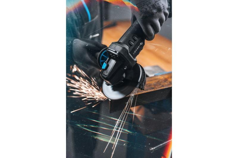 Polizor unghiular fără fir HÖGERT cu comutator tip paddle, 125MM, 18V - Set (baterie, încărcător, accesorii)