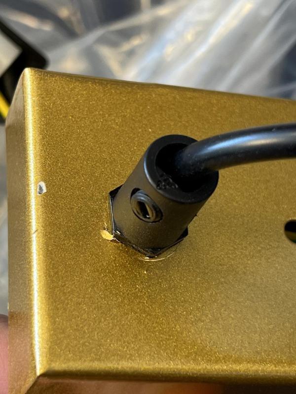 OUTLET Cadru deteriorat Decor Avelin lampa de suspendare cu cadru dreptunghiular auriu lățime 80 cm 2287