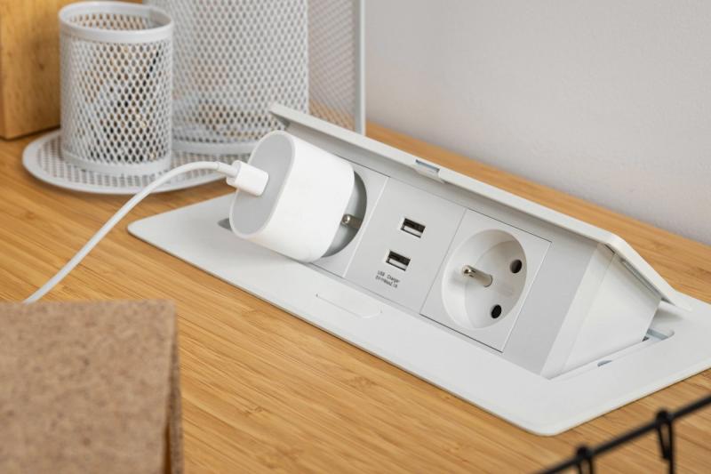 Modul de priză extensibilă moale.