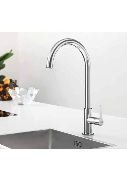 Robinet de bucătărie Franke Maris Slim J cu evacuare rotativă rotundă Negru 115.0728.386