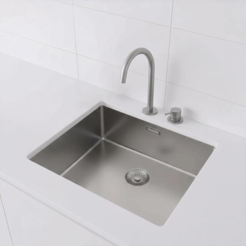 Pure.Sink Exclusivo Chiuvetă din inox 50x40 cm, radius 10mm, montare sub blat, la nivelul blatului și suprapusă PEX5040-02