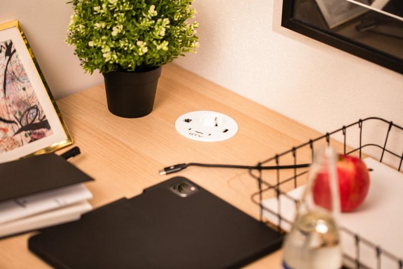 Priză de mobilier RONDO, 1xSHUKO, 1xUSB-A, 2xUSB-C, HDMI, cablu RJ45 1.5 m, alb