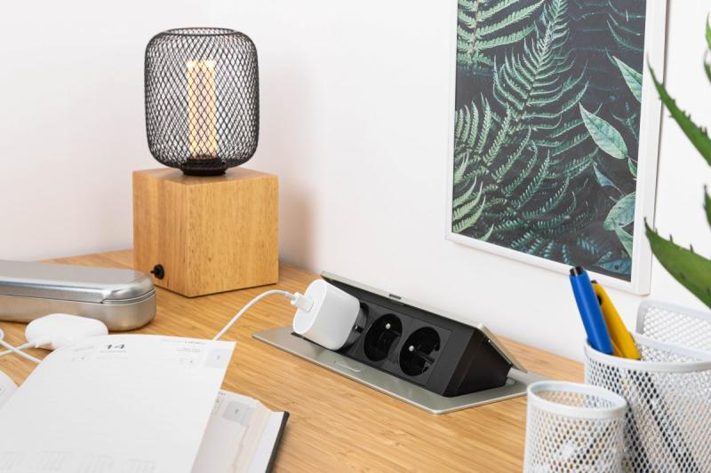 Priză electrică retractabilă SOFT, cablu de alimentare 1,5m