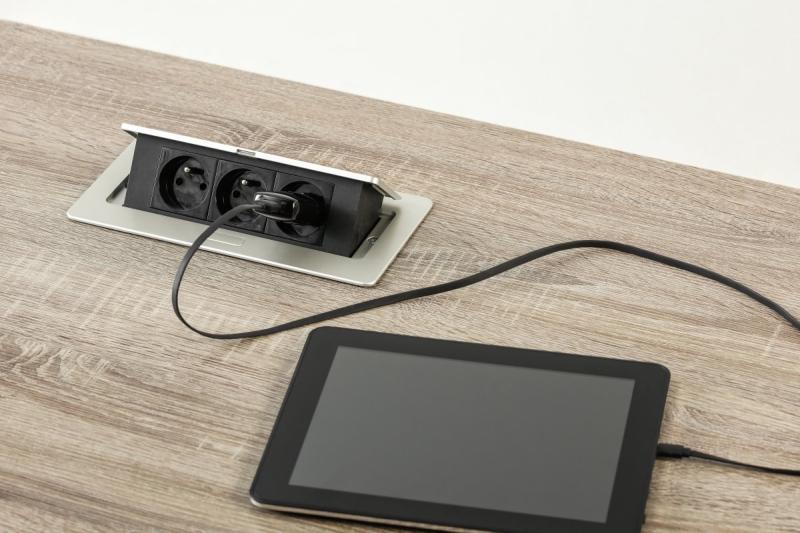 Priză electrică retractabilă SOFT, cablu de alimentare 1,5m